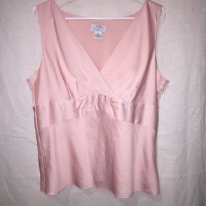 Ann Taylor LOFT size 16 top